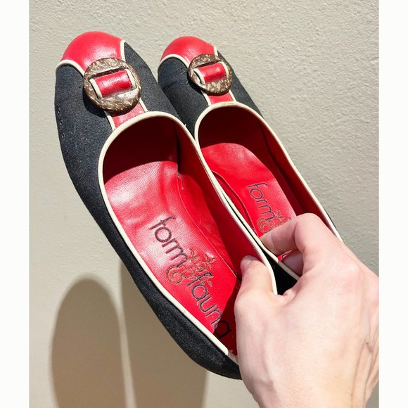 Adorable Vegan Wedge Shoes - Size 9 - Blue and Red - Form and Fauna - Picture 1 of 15